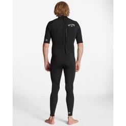 Billabong Combinaison Surf Homme Absolute Backzip Sans Manche Noire 2/2mm 2023 -Sports Nautiques Boutique combinaison surf homme absolute backzip noire 32mm 2