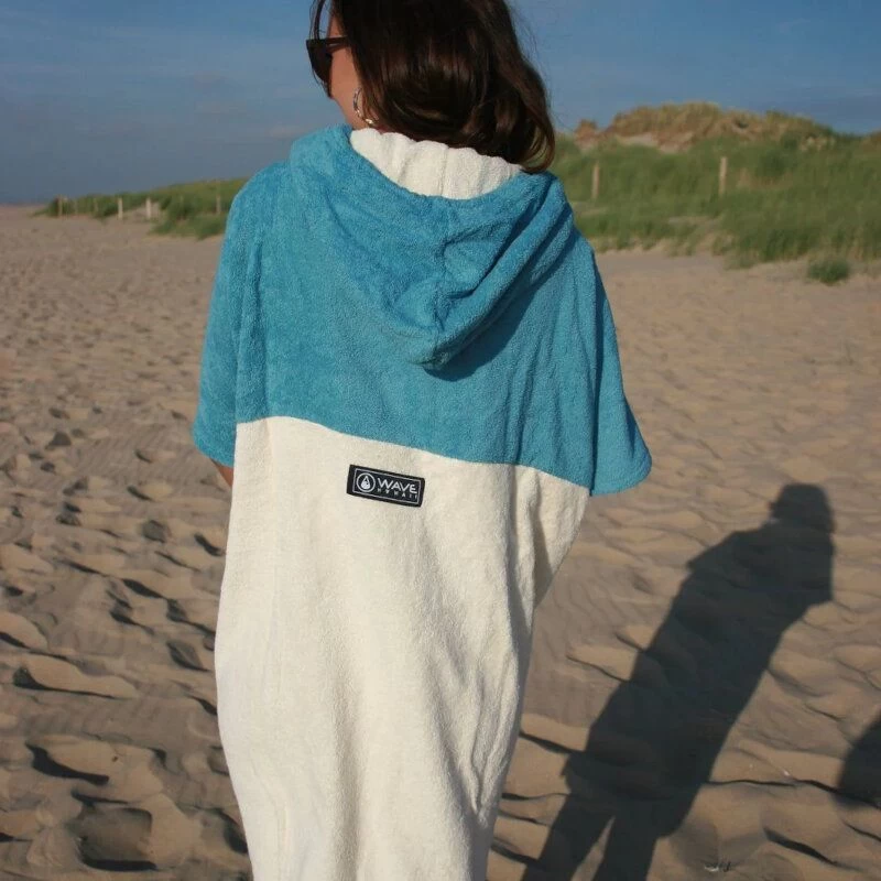 Poncho Surf Wave Hawaii Avec Zip Lagos 3 Poncho Surf Wave Hawaii Avec Zip Lagos – Image 3